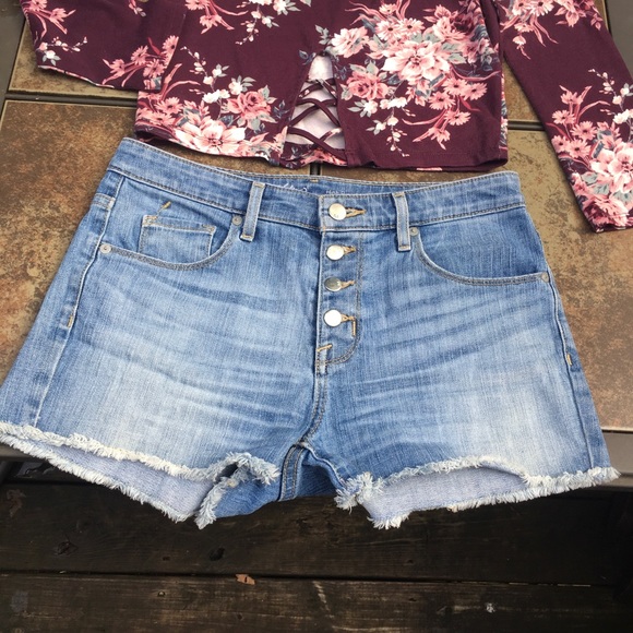 Mossimo Denim High Rise Cutoff Frayed Shorts Sz 4 - Picture 1 of 8